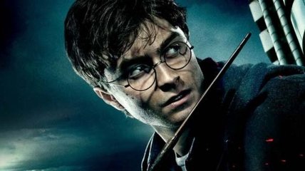 Warner Bros. планирует экранизировать пьесу "Гарри Поттер и проклятое дитя"