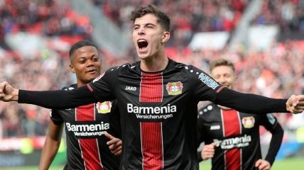 Топ-клубы европейского футбола начали борьбу за юного таланта Бундеслиги