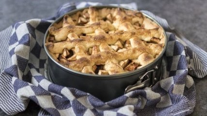 Рецепт дня: цветаевский яблочный пирог 