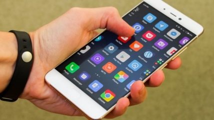 Xiaomi готовит презентацию нового флагманского смартфона