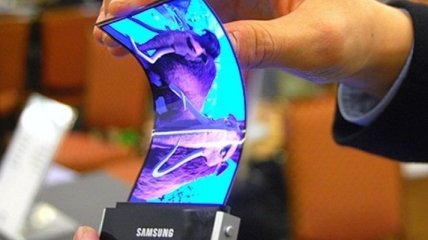 Samsung представит гибкие OLED-дисплеи