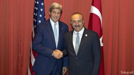 Глава МИД Турции провел встречу с госсекретарем США Керри