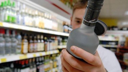 В Украине увеличились расходы на украинский алкоголь