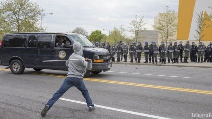 В Балтиморе произошли столкновения полиции с демонстрантами