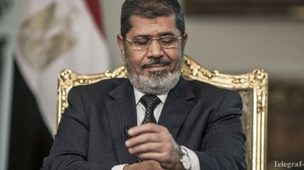 СМИ: Экс-президент Египта умер в зале суда