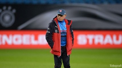 Сборная Чехии осталась без тренера