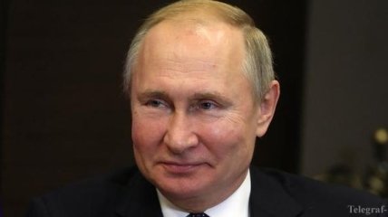 В Кремле объяснили, зачем Путин едет в Париж