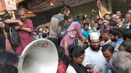 В Индии сотни тысяч людей вышли на протесты