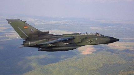 Бундесвер продолжит использование 85 боевых самолетов "Торнадо"