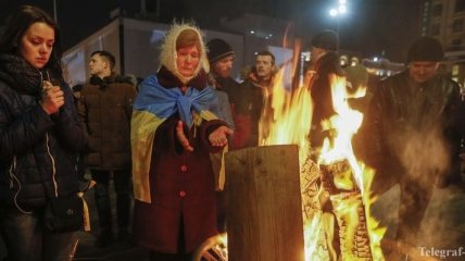 Активисты все-таки решили заночевать на столичном Майдане 