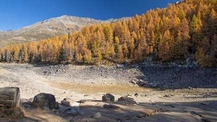 В Италии исчезло знаменитое Голубое озеро