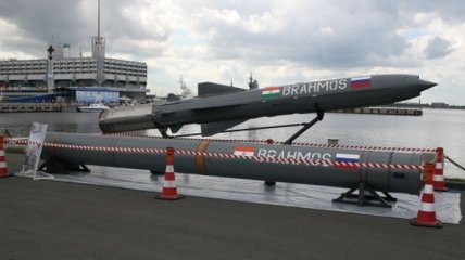 Индия успешно испытала крылатую ракету "БраМос"