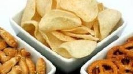 Печенье и чипсы снижают умственные способности детей