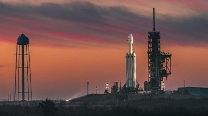 SpaceX отложила запуск Falcon 9 со спутниками для глобального Интернета 
