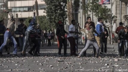 Уличные столкновения в Каире продолжаются