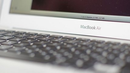 MacBook Air подешевел на $100