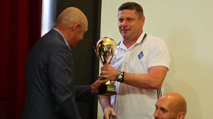 Названы лучшие футболисты в истории сборной Украины