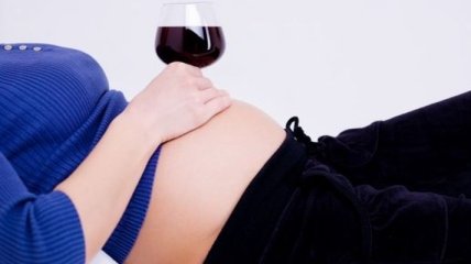 Как влияет алкоголь на беременность: повод задуматься