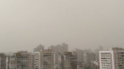 Пыльная буря в Киеве