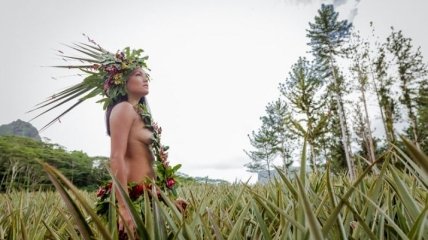 Первозданная красота: уникальные кадры обитательниц острова Муреа (Фото)