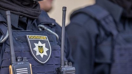 В курортной Кирилловке на пляже задержан мужчина с гранатой: видео