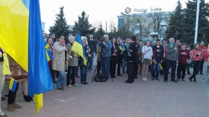 В Луганске прошел митинг "За единую Украину"