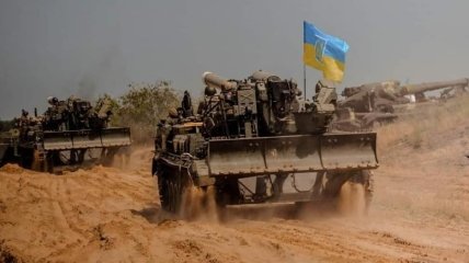 Українські військові роблять все, щоб синьо-жовтий прапор майорів не лише над танками, а й усіма нашими містами