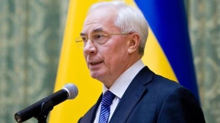 Азаров: Украина придает особое значение сотрудничеству с Германией