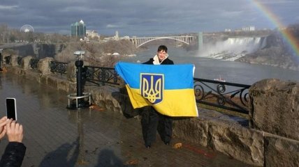 Надежда Савченко встретилась с лидерами украинской общины Канады