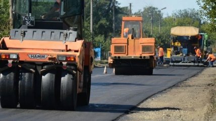 Рада одобрила передачу местных дорог в управление местным органам власти с 2018 года