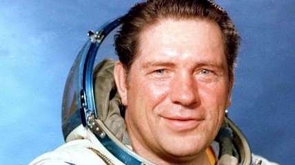 Ушел из жизни известный советский космонавт Владимир Ляхов