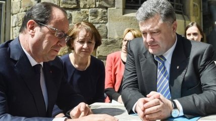 Порошенко и Олланд обсудили шаги по деэскалации ситуации на Донбассе
