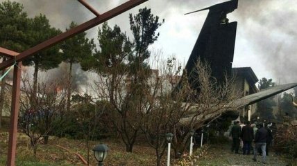 Под Тегераном разбился грузовой Boeing, много погибших