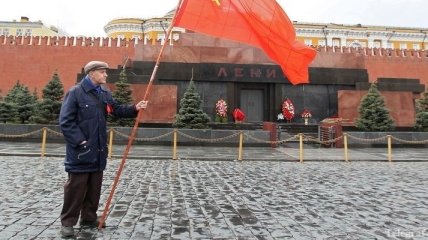 Коммунисты не допустят захоронения Ленина
