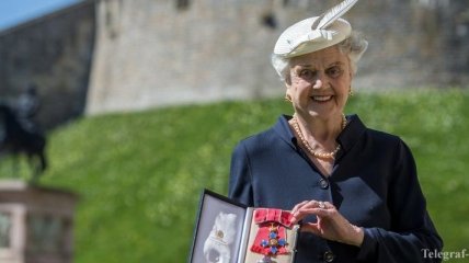 89-летняя британская актриса получила театральную премию Оливье