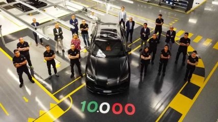 Lamborghini собрал 10-тысячный суперкар Urus