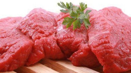 В Украину импортируют огромное количество некачественного мяса