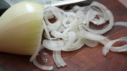 Новый рецепт маринада, который можно использовать для лука и других овощей