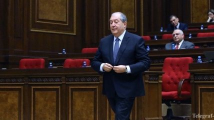 Президент Армении назначил правительство по предложению Пашиняна
