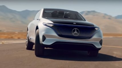 Прощай шум: Mercedes показал видео с прототипом нового кроссовера EQ 