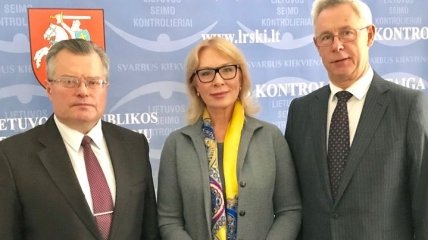 Денисова рассказала литовским коллегам о "гарантиях Путина" по Сенцову