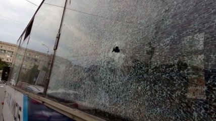 СМИ: В Харькове неизвестные расстреляли маршрутку