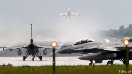 В странах Балтии стартуют учения истребителей НАТО