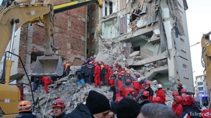 Разрушительное землетрясение в Турции: количество жертв увеличилось