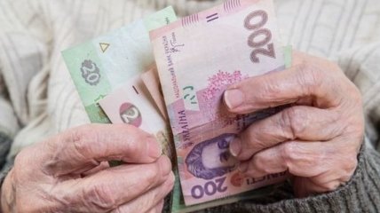 В Житомирской области мошенники выманили у бабушки 200 тысяч гривен