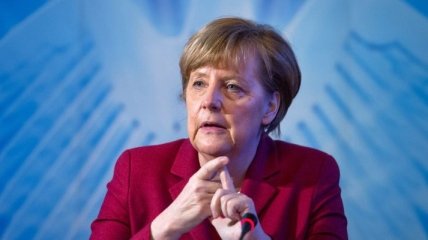Меркель: Решение об исключении России из G8 еще не принято