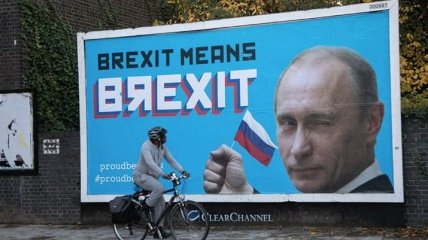 В Лондоне появились сатирические плакаты о роли Путина в Brexit