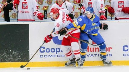 Хоккей: сборная Украины проиграла Польше на чемпионате мира