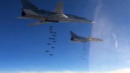 Авиация РФ нанесла десятки ударов по Пальмире