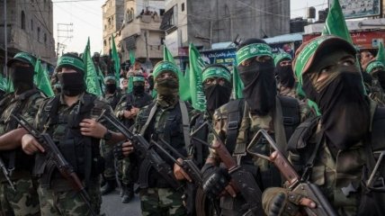 Боевики ХАМАС держат людей в заложниках